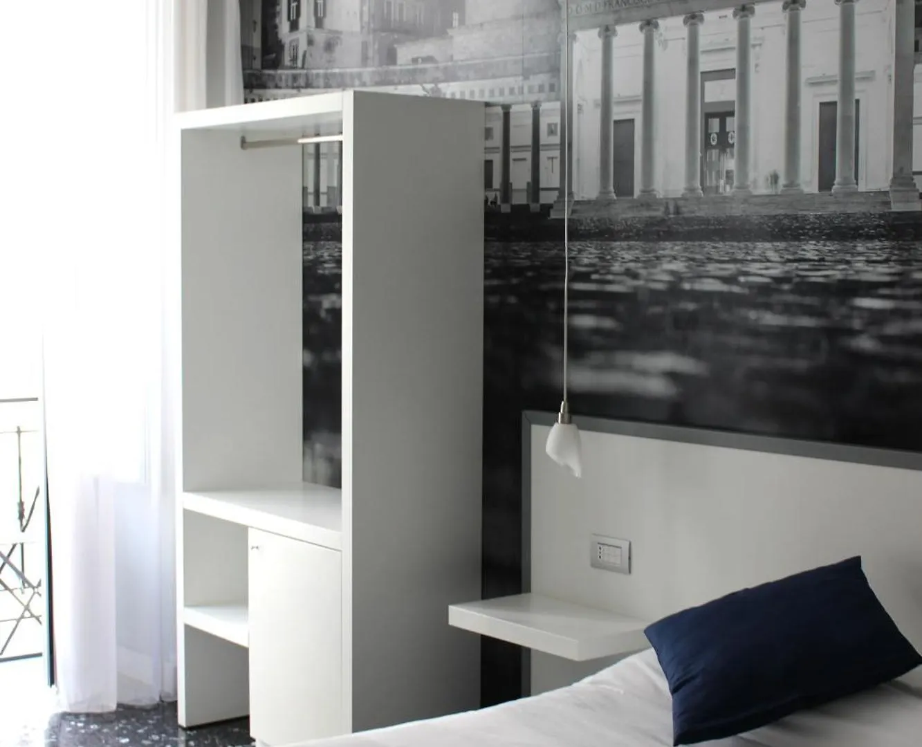 Beverello Rooms Napels 3*,