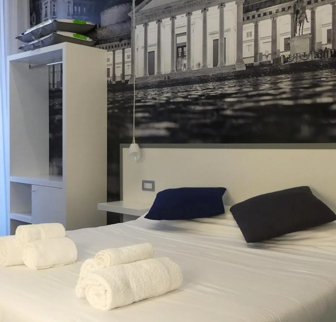 *** Gasthuis Beverello Rooms Napels Italië